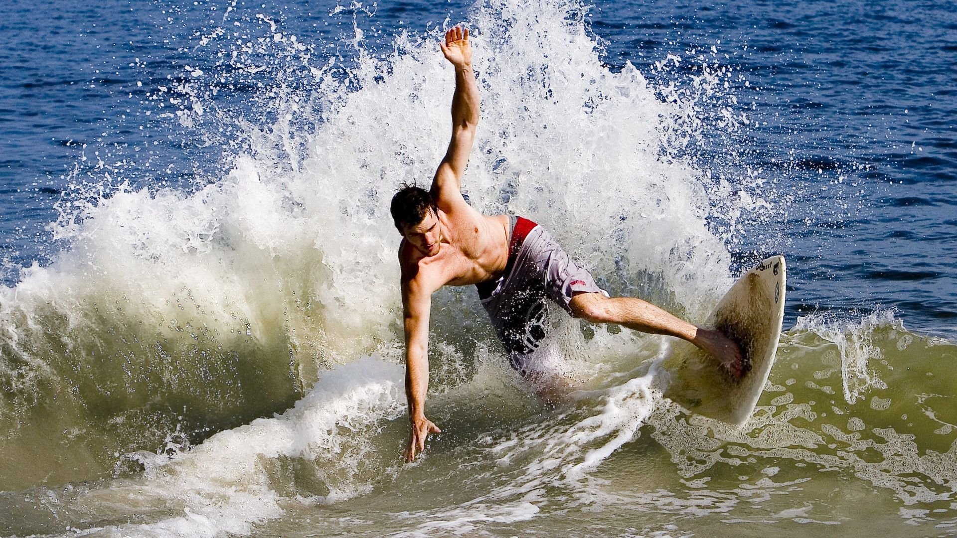 “南非羚羊队的辉煌复兴：萨尔·巴赫的带领下”