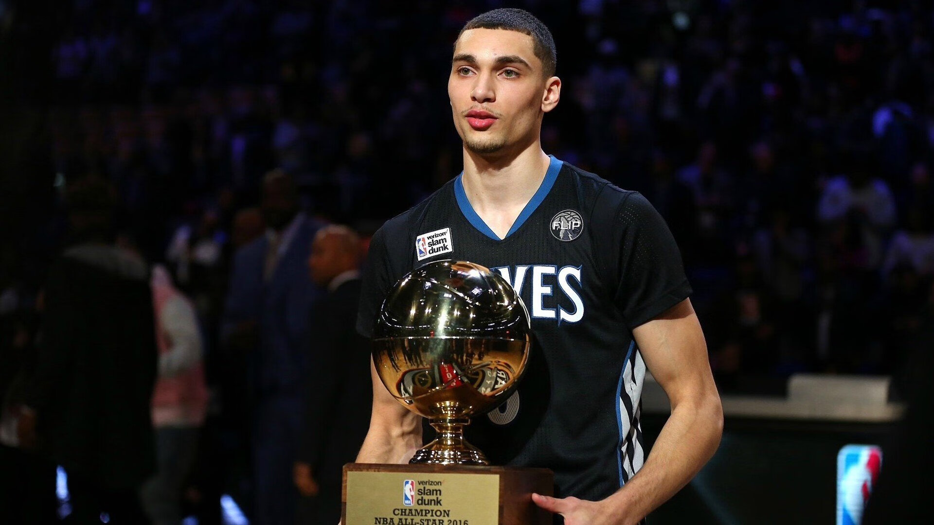 这一刻他终于证明自己，这一刻我终于明白了一切说说